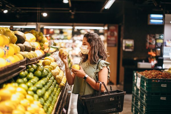 Maîtrisez l"art de faire des crêpes légères à base de farine de pois chiches!